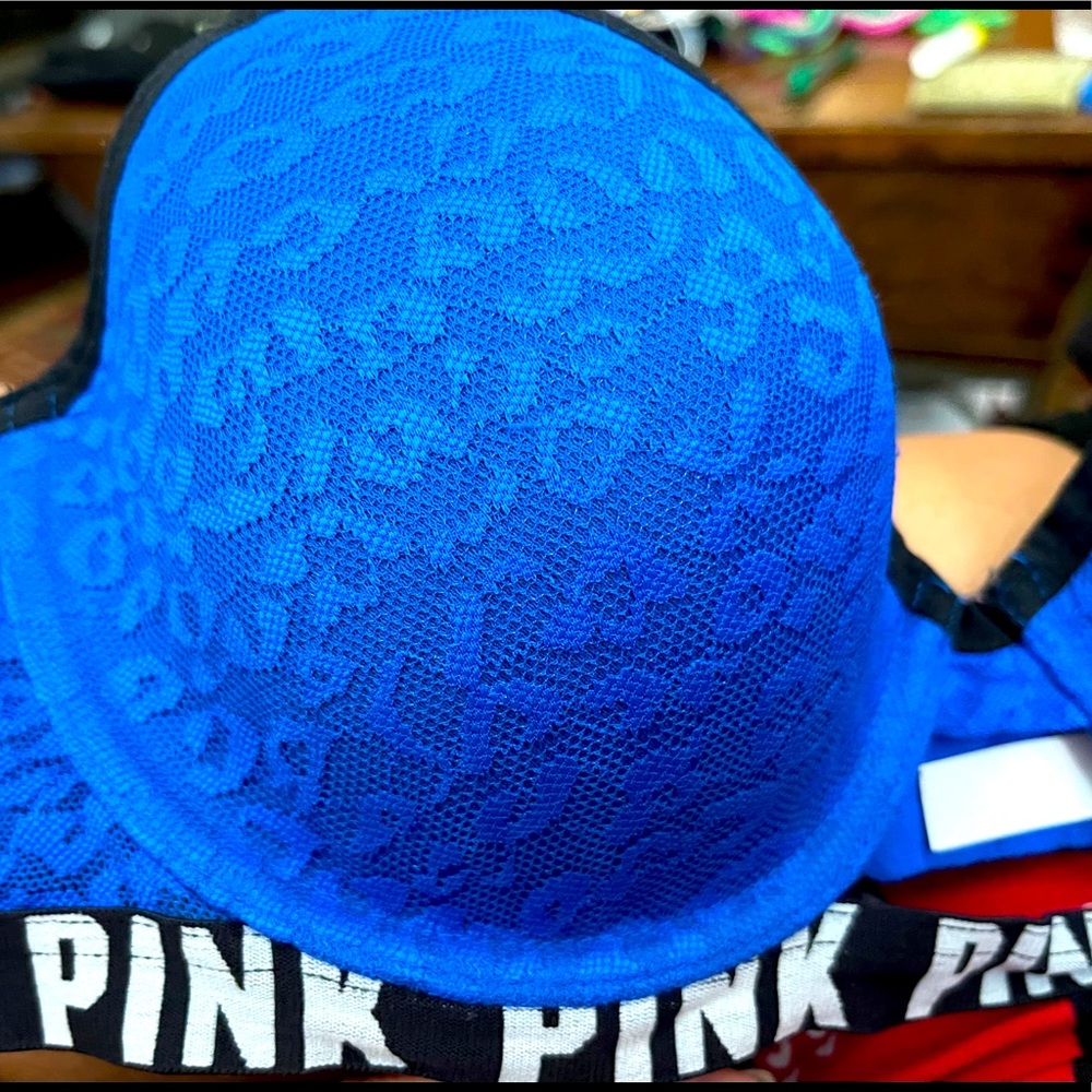 Wear Everywhere Demi-Buste 34D